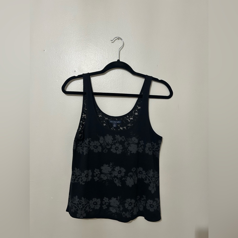AMERICAN EAGLE OUTFITTERS | lightweight cropped tank w/lace back, size small